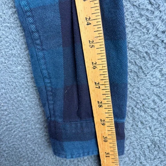 American Eagle Outfitters Mens Plaid Flannel Button Up Shirt Long Sleeve M - Picture 6 of 8